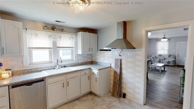 508 18th St, Dunbar, WV 25064 - photo 3