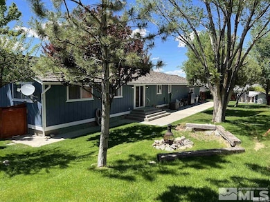 273 Mccoy St, Winnemucca, NV 89445 - photo 2