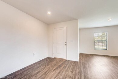 225 Mossrosse St, Fort Myers, FL 33913 - photo 2