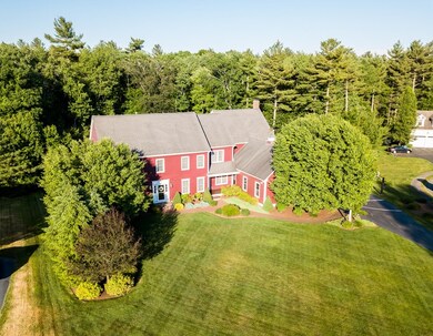 19 Mohawk Rd, Raynham, MA 02767 - photo 2