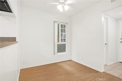 18411 Hatteras St unit 122, Tarzana, CA 91356 - photo 4