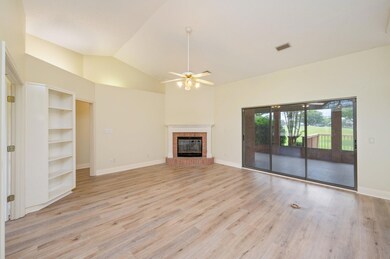 9-web-or-mls-5733 Sandstone Dr-06