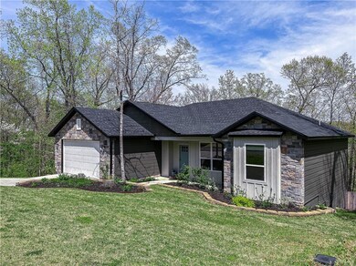 8 Marlin Ln, Bella Vista, AR 72715 - photo 2