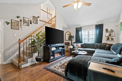 1487 Mckinley Ct, Clarksville, TN 37042 - photo 4