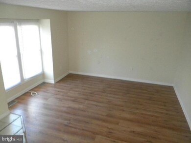 9339 Cabot Ct, Laurel, MD 20723 - photo 3