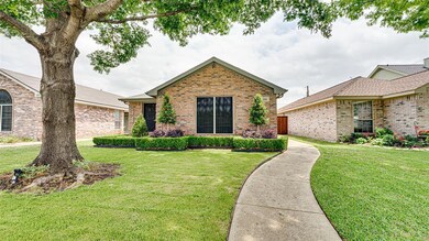 206 Piccadilly Cir, Wylie, TX 75098 - photo 2