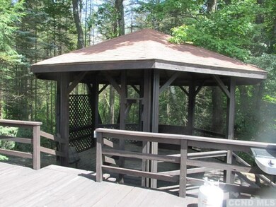 38 Famous Author Cir unit B50, Athens, NY 12015 - photo 4