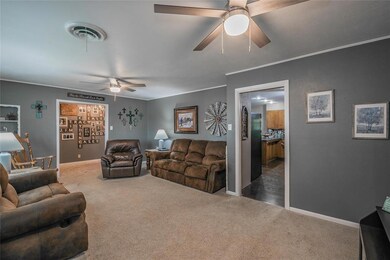 1503 Grand Ave, Cleburne, TX 76033 - photo 7