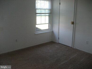 13 Windsor Ct unit E5, Sewell, NJ 08080 - photo 7