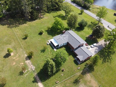 1736 Peavine Rd, Rock Spring, GA 30739 - photo 4