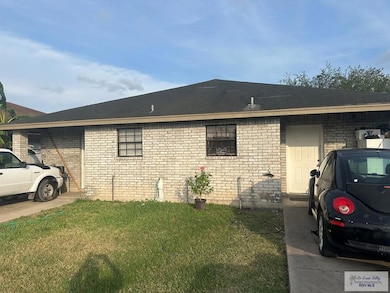 482 Pedernales Cir, Brownsville, TX 78521 - photo 2