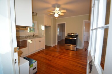 412 Mitchells Ln, Middletown, RI 02842 - photo 5