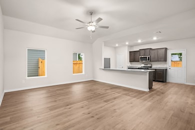 200 Southgate Dr, Terrell, TX 75160 - photo 2