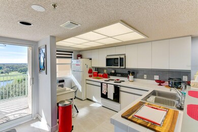 Terra Ceia Club unit 811, Palmetto, FL 34221 - photo 5