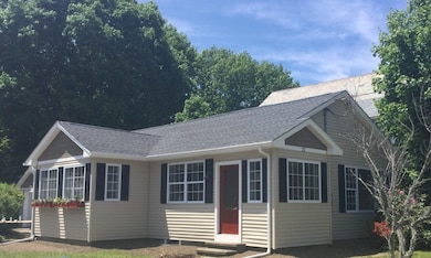 22 Park Ave, Webster, MA 01570 - photo 3