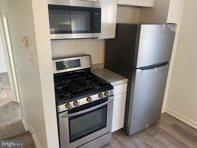 1023 Hollins St unit 2, Baltimore, MD 21223 - photo 7