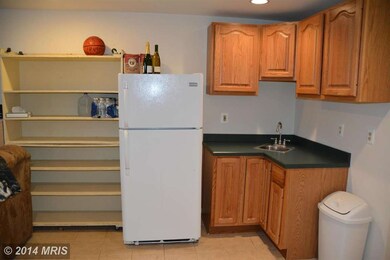 8873 Whitchurch Ct, Bristow, VA 20136 - photo 3