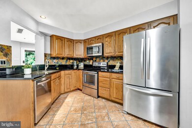 4216 Maple Path Cir, Nottingham, MD 21236 - photo 4