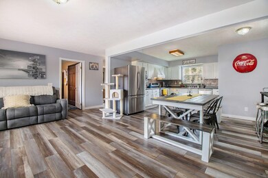 29100 Downey St open main floor