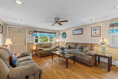 77 Ricketson St, New Bedford, MA 02744 - photo 5