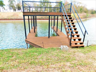 L 453 Canal St, Corsicana, TX 75109 - photo 2