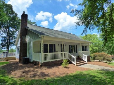 2898 Old Coleridge Rd, Siler City, NC 27344 - photo 7