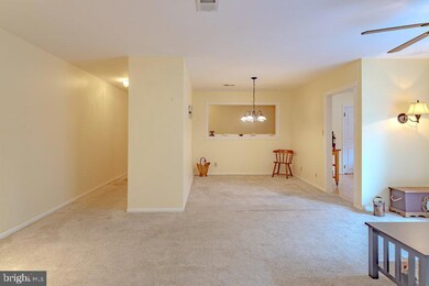 1475 Mount Holly Rd unit K8, Beverly, NJ 08010 - photo 5