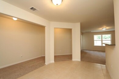 32600 Decker Creek Dr, Pinehurst, TX 77362 - photo 2