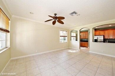 135 Evergrene Pkwy unit 1-C, Palm Beach Gardens, FL 33410 - photo 3