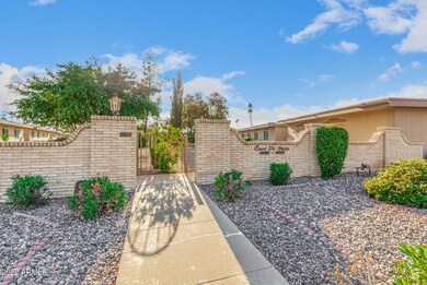 14010 N Palm Ridge Dr W, Sun City, AZ 85351 - photo 2