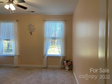 613 Shepherd Rd, Troutman, NC 28166 - photo 5