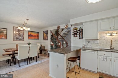 19101 Partridge Wood Dr, Germantown, MD 20874 - photo 7