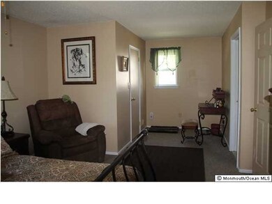 45 Tioga Dr, Howell, NJ 07731 - photo 5