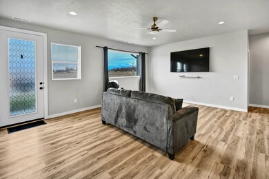 305 W 400 S, Ephraim, UT 84627 - photo 5