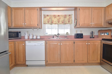 32 Cranberry Run, Wakefield, RI 02879 - photo 5