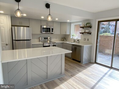 400 Winding Way unit C18, Downingtown, PA 19335 - photo 6