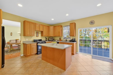 1356 Longview Ave, Peekskill, NY 10566 - photo 6