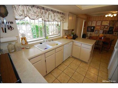 10630 Park View Cir unit b, El Paso, TX 79935 - photo 7