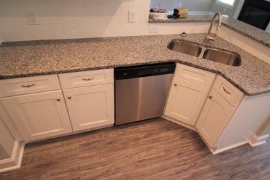 904 Dearborn Ct, Winterville, NC 28590 - photo 6