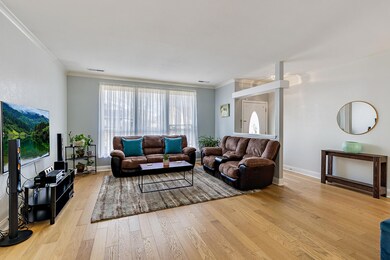 7-Living Room
