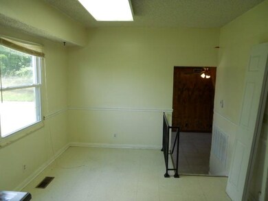 Eat-in area of kitchen