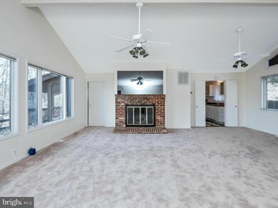 208 Wilderness Ln, Locust Grove, VA 22508 - photo 3