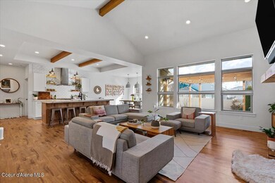 08-Living room