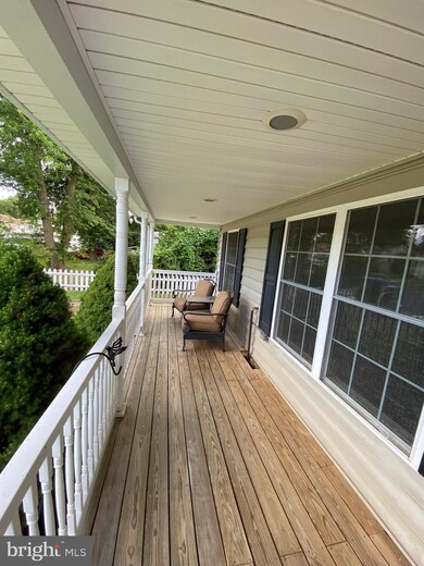 926 Andrews Rd, Glen Burnie, MD 21060 - photo 4