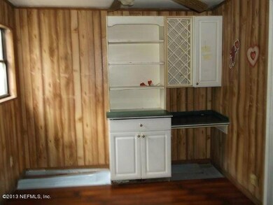 1127 Wycoff Ave, Jacksonville, FL 32205 - photo 3