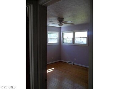 9803 Thacker Ln, Henrico, VA 23228 - photo 7