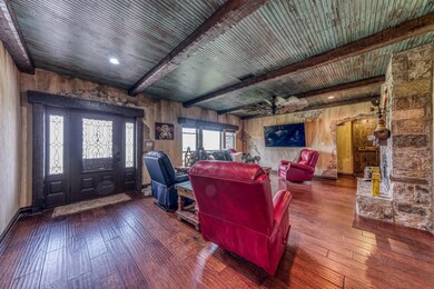 6020 Meadow Ridge Dr, Weatherford, TX 76087 - photo 3