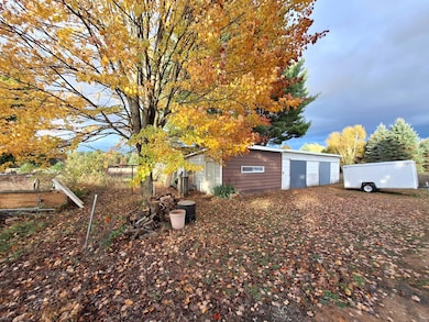 1384 W Chauvez Rd, Scottville, MI 49454 - photo 4