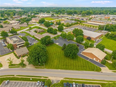 Lot 2, Track 10 NE Brooktree Ln, Gladstone, MO 64119 - photo 5