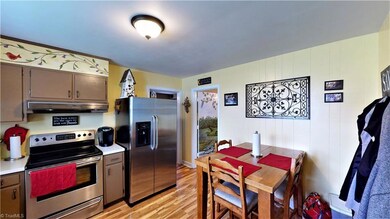 800 E Fairfield Rd, High Point, NC 27263 - photo 2